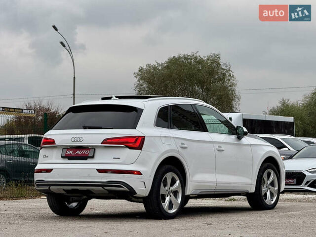 Ауди Ку 5 2021 в Киеве на Automoto.ua Белый Ауди Ку 5, объемом двигателя 2 л и пробегом 44 тыс. км за 41999 $, фото 5 на Automoto.ua