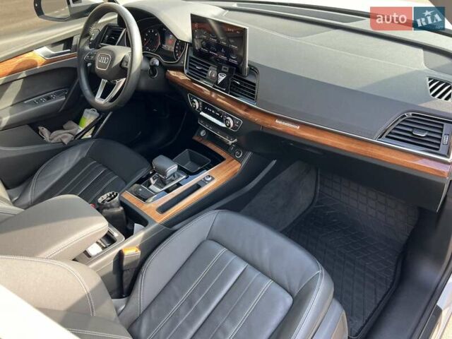 Белый Ауди Ку 5, объемом двигателя 1.98 л и пробегом 49 тыс. км за 36200 $, фото 14 на Automoto.ua