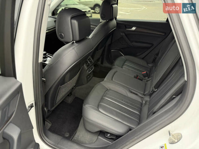 Белый Ауди Ку 5, объемом двигателя 1.98 л и пробегом 92 тыс. км за 34900 $, фото 40 на Automoto.ua