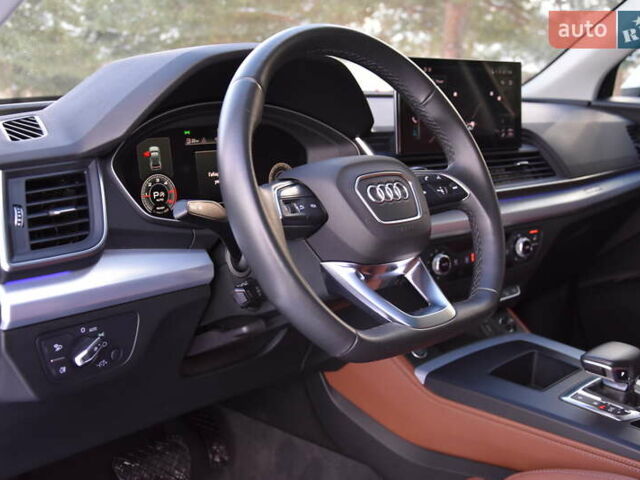 Белый Ауди Ку 5, объемом двигателя 1.97 л и пробегом 130 тыс. км за 45950 $, фото 74 на Automoto.ua