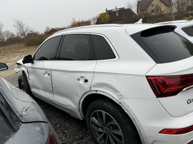 Белый Ауди Ку 5, объемом двигателя 1.98 л и пробегом 88 тыс. км за 23900 $, фото 2 на Automoto.ua