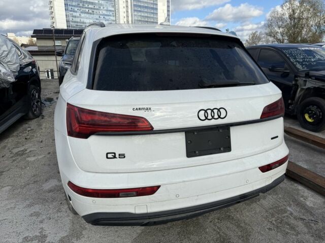 Белый Ауди Ку 5, объемом двигателя 2 л и пробегом 80 тыс. км за 19990 $, фото 4 на Automoto.ua