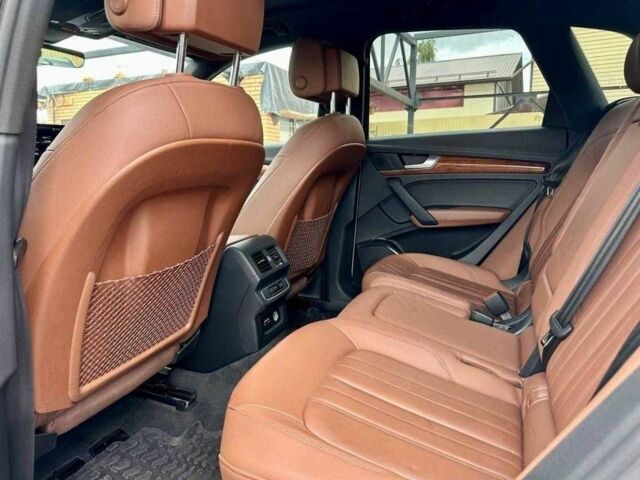 Ауди Ку 5 2021 в Одессе на Automoto.ua Белый Ауди Ку 5, объемом двигателя 2 л и пробегом 61 тыс. км за 30000 $, фото 4 на Automoto.ua