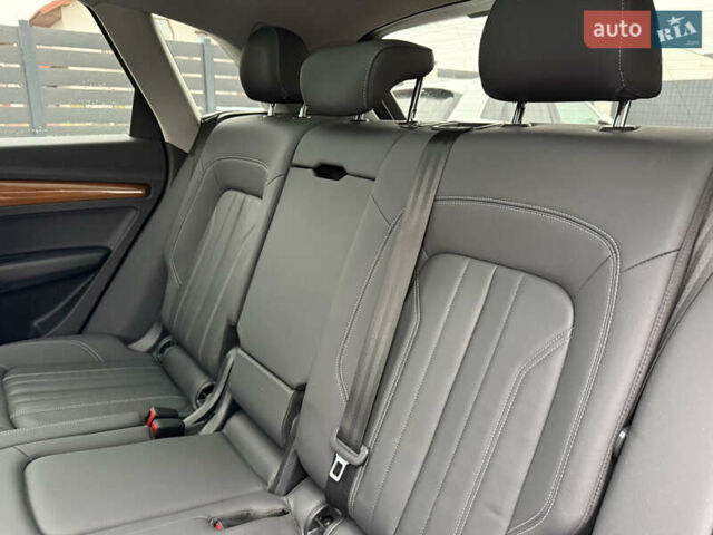 Белый Ауди Ку 5, объемом двигателя 1.98 л и пробегом 59 тыс. км за 33900 $, фото 54 на Automoto.ua