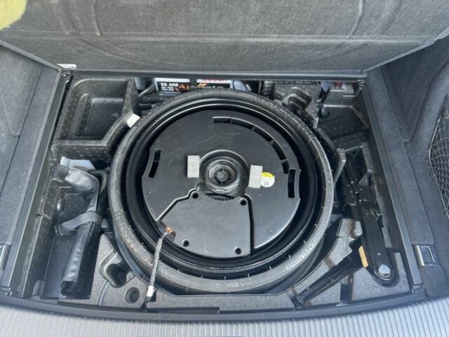 Белый Ауди Ку 5, объемом двигателя 2 л и пробегом 95 тыс. км за 34000 $, фото 15 на Automoto.ua