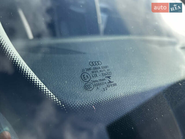 Білий Ауді Ку 5, об'ємом двигуна 1.98 л та пробігом 172 тис. км за 27777 $, фото 14 на Automoto.ua