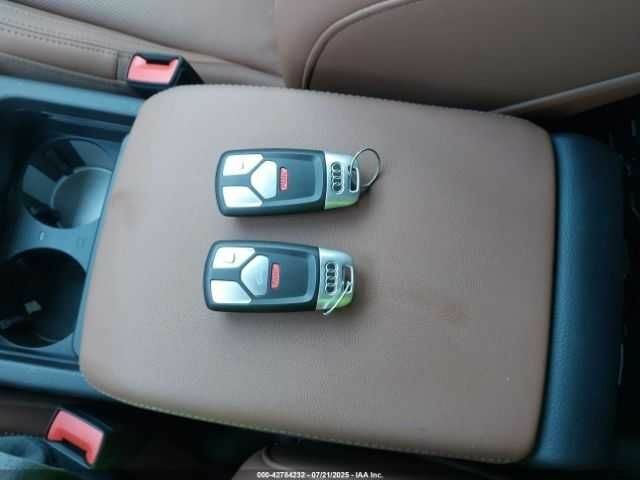 Білий Ауді Ку 5, об'ємом двигуна 2 л та пробігом 32 тис. км за 12000 $, фото 9 на Automoto.ua