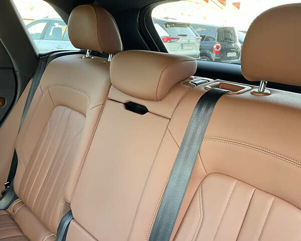 Белый Ауди Ку 5, объемом двигателя 2 л и пробегом 22 тыс. км за 37000 $, фото 15 на Automoto.ua