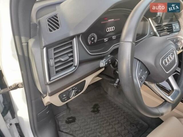 Білий Ауді Ку 5, об'ємом двигуна 1.98 л та пробігом 71 тис. км за 42700 $, фото 15 на Automoto.ua