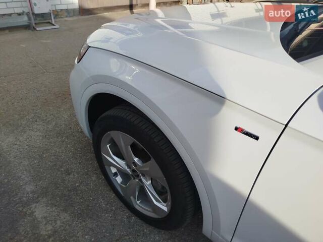 Білий Ауді Ку 5, об'ємом двигуна 1.98 л та пробігом 71 тис. км за 42700 $, фото 16 на Automoto.ua
