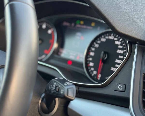 Белый Ауди Ку 5, объемом двигателя 1.98 л и пробегом 215 тыс. км за 26700 $, фото 14 на Automoto.ua