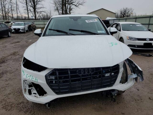 Білий Ауді Ку 5, об'ємом двигуна 0 л та пробігом 64 тис. км за 23400 $, фото 6 на Automoto.ua