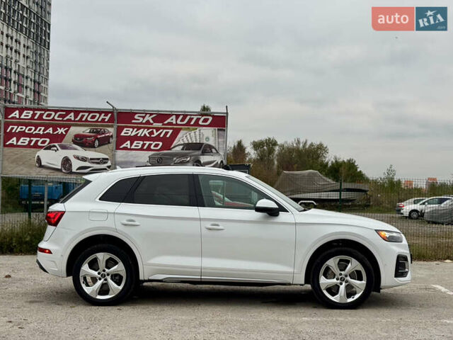 Ауди Ку 5 2021 в Киеве на Automoto.ua Белый Ауди Ку 5, объемом двигателя 2 л и пробегом 44 тыс. км за 41999 $, фото 95 на Automoto.ua