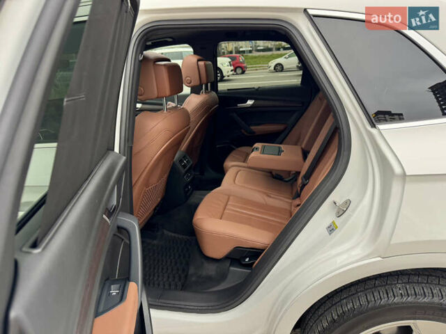 Ауди Ку 5 2021 в Киеве на Automoto.ua Белый Ауди Ку 5, объемом двигателя 2 л и пробегом 44 тыс. км за 41999 $, фото 25 на Automoto.ua