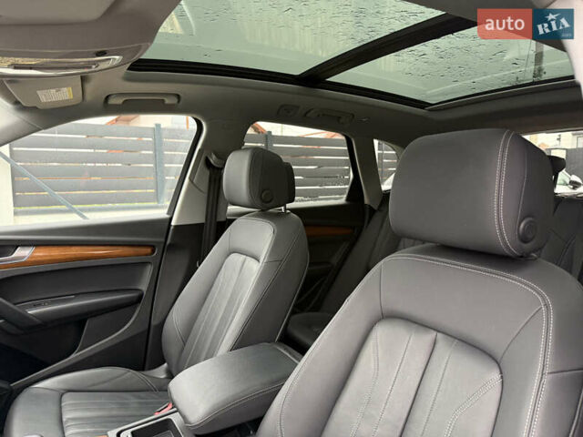 Белый Ауди Ку 5, объемом двигателя 1.98 л и пробегом 59 тыс. км за 33900 $, фото 50 на Automoto.ua