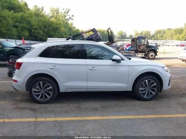 Білий Ауді Ку 5, об'ємом двигуна 2 л та пробігом 32 тис. км за 12000 $, фото 11 на Automoto.ua