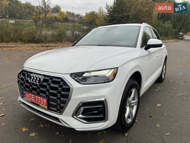 Белый Ауди Ку 5, объемом двигателя 1.98 л и пробегом 60 тыс. км за 33800 $, фото 4 на Automoto.ua