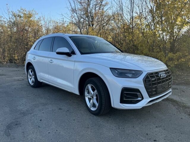 Белый Ауди Ку 5, объемом двигателя 2 л и пробегом 95 тыс. км за 34000 $, фото 3 на Automoto.ua