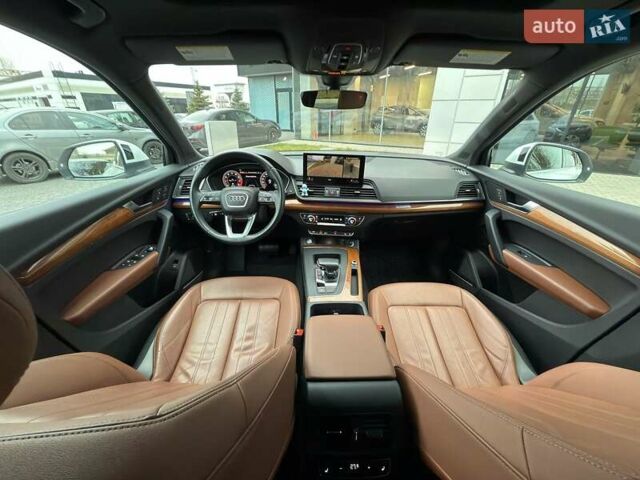 Белый Ауди Ку 5, объемом двигателя 1.98 л и пробегом 50 тыс. км за 30300 $, фото 6 на Automoto.ua