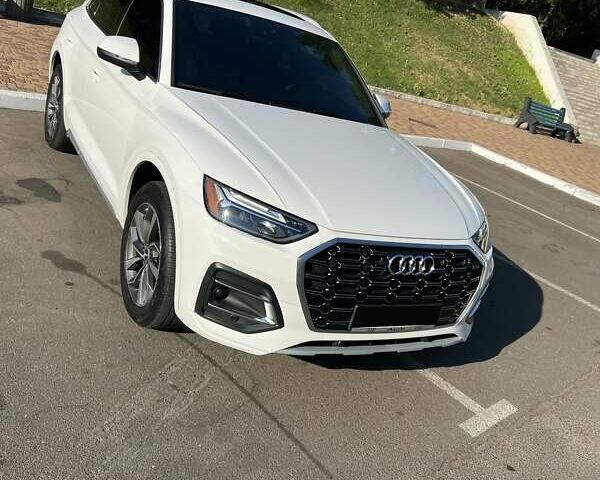 Белый Ауди Ку 5, объемом двигателя 1.98 л и пробегом 49 тыс. км за 36200 $, фото 11 на Automoto.ua