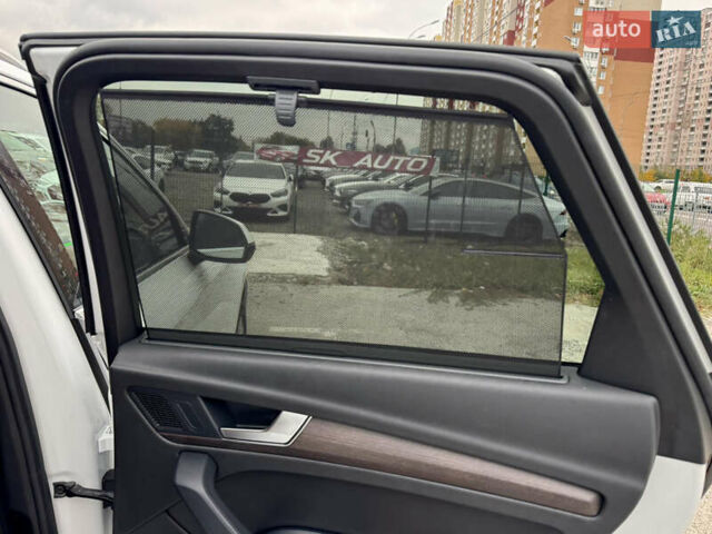 Ауди Ку 5 2021 в Киеве на Automoto.ua Белый Ауди Ку 5, объемом двигателя 2 л и пробегом 44 тыс. км за 41999 $, фото 34 на Automoto.ua