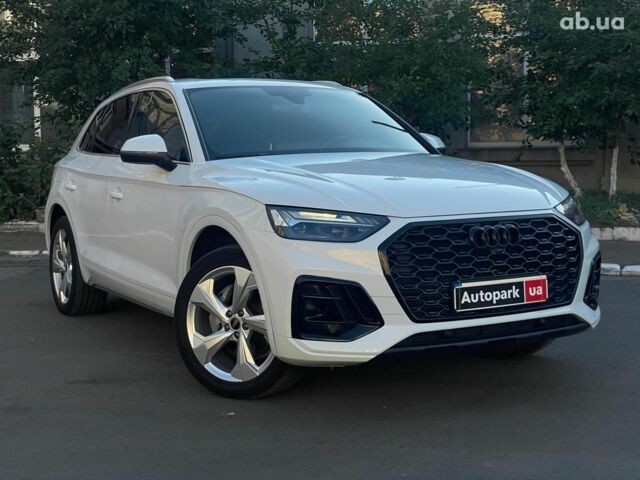 Білий Ауді Ку 5, об'ємом двигуна 2 л та пробігом 69 тис. км за 40940 $, фото 1 на Automoto.ua