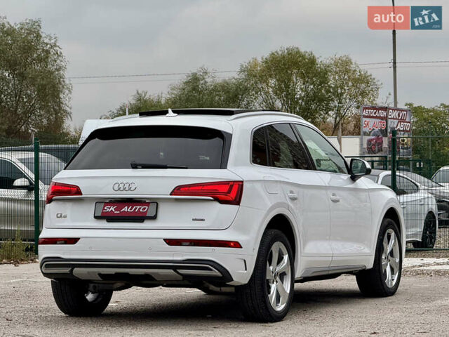 Ауди Ку 5 2021 в Киеве на Automoto.ua Белый Ауди Ку 5, объемом двигателя 2 л и пробегом 44 тыс. км за 41999 $, фото 98 на Automoto.ua