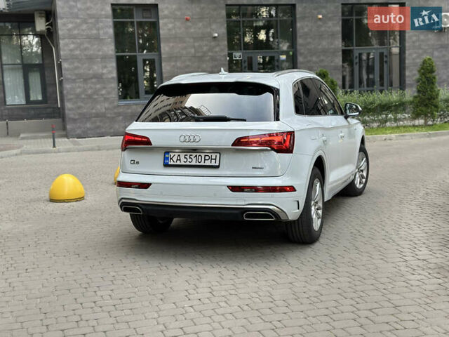 Белый Ауди Ку 5, объемом двигателя 1.98 л и пробегом 88 тыс. км за 34700 $, фото 5 на Automoto.ua