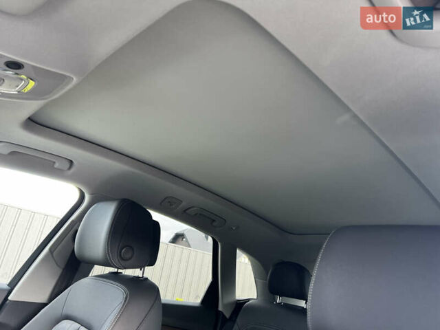 Білий Ауді Ку 5, об'ємом двигуна 1.98 л та пробігом 172 тис. км за 27777 $, фото 13 на Automoto.ua