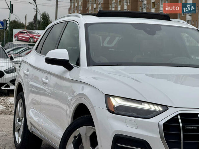 Ауди Ку 5 2021 в Киеве на Automoto.ua Белый Ауди Ку 5, объемом двигателя 2 л и пробегом 44 тыс. км за 41999 $, фото 90 на Automoto.ua