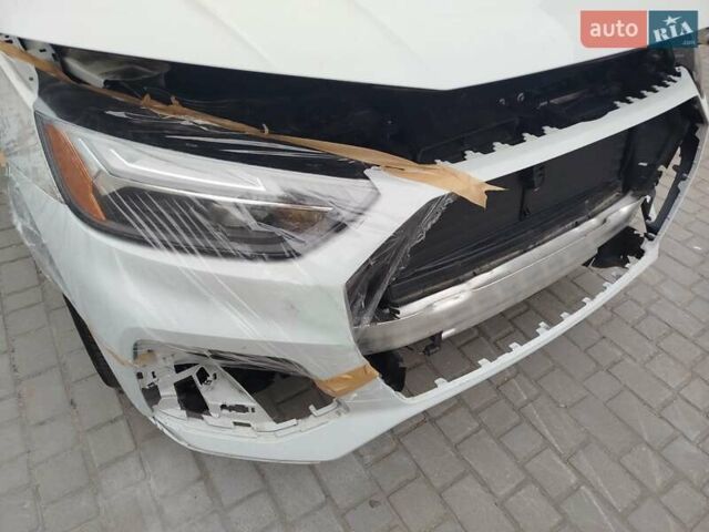 Білий Ауді Ку 5, об'ємом двигуна 1.98 л та пробігом 71 тис. км за 40300 $, фото 30 на Automoto.ua