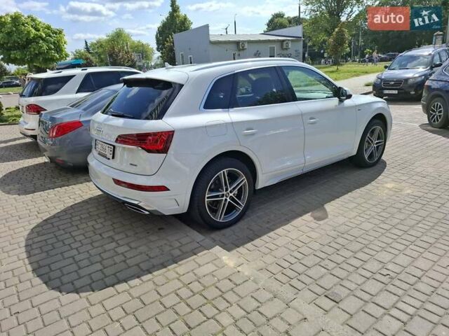 Белый Ауди Ку 5, объемом двигателя 1.98 л и пробегом 26 тыс. км за 49900 $, фото 9 на Automoto.ua