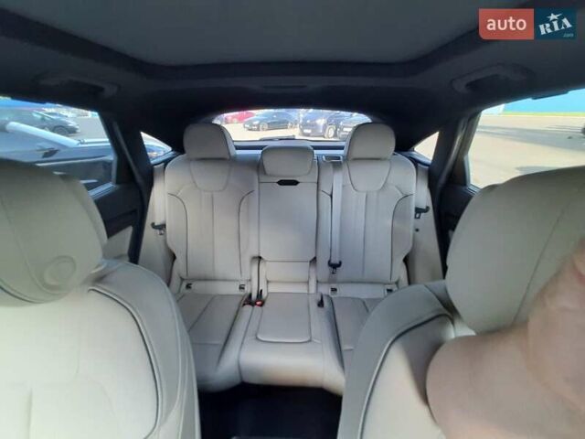 Белый Ауди Ку 5, объемом двигателя 1.98 л и пробегом 85 тыс. км за 44000 $, фото 26 на Automoto.ua