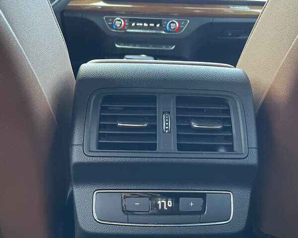 Белый Ауди Ку 5, объемом двигателя 2 л и пробегом 22 тыс. км за 37000 $, фото 16 на Automoto.ua