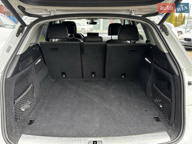 Белый Ауди Ку 5, объемом двигателя 1.98 л и пробегом 122 тыс. км за 27000 $, фото 28 на Automoto.ua