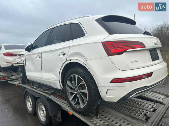 Белый Ауди Ку 5, объемом двигателя 1.98 л и пробегом 88 тыс. км за 24800 $, фото 5 на Automoto.ua