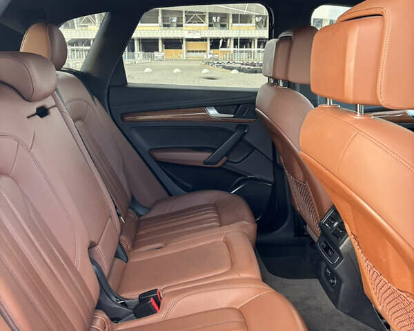 Белый Ауди Ку 5, объемом двигателя 1.98 л и пробегом 78 тыс. км за 39300 $, фото 18 на Automoto.ua