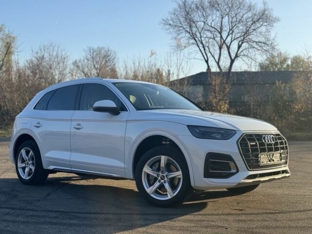 Белый Ауди Ку 5, объемом двигателя 2 л и пробегом 95 тыс. км за 34000 $, фото 2 на Automoto.ua