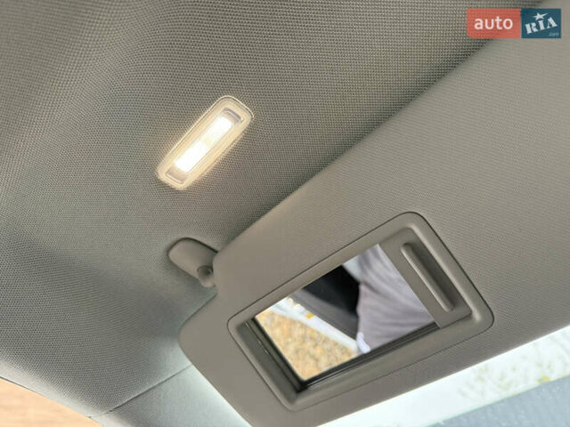 Белый Ауди Ку 5, объемом двигателя 1.98 л и пробегом 59 тыс. км за 33900 $, фото 91 на Automoto.ua