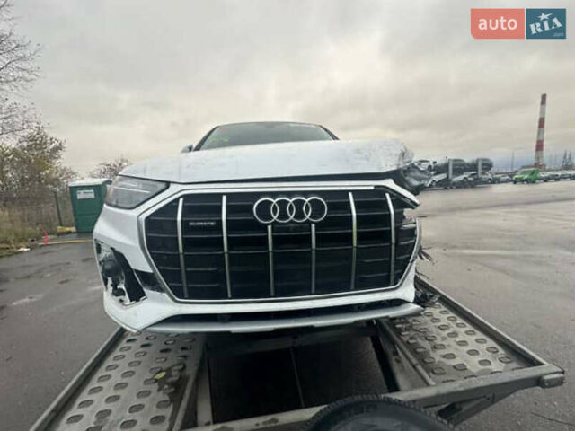 Белый Ауди Ку 5, объемом двигателя 1.98 л и пробегом 88 тыс. км за 24800 $, фото 9 на Automoto.ua