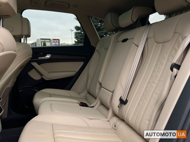 Белый Ауди Ку 5, объемом двигателя 2 л и пробегом 25 тыс. км за 51600 $, фото 10 на Automoto.ua