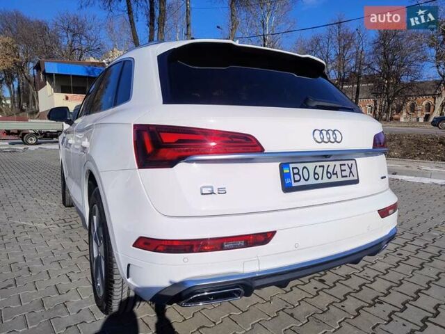 Белый Ауди Ку 5, объемом двигателя 1.98 л и пробегом 65 тыс. км за 31200 $, фото 9 на Automoto.ua
