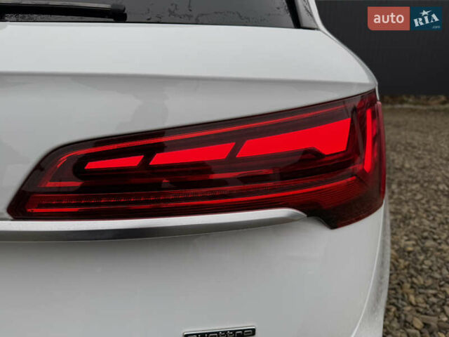 Белый Ауди Ку 5, объемом двигателя 1.98 л и пробегом 59 тыс. км за 33900 $, фото 41 на Automoto.ua