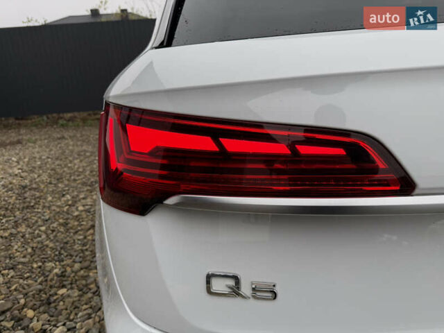 Белый Ауди Ку 5, объемом двигателя 1.98 л и пробегом 59 тыс. км за 33900 $, фото 40 на Automoto.ua