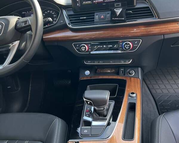 Белый Ауди Ку 5, объемом двигателя 1.98 л и пробегом 49 тыс. км за 36200 $, фото 15 на Automoto.ua