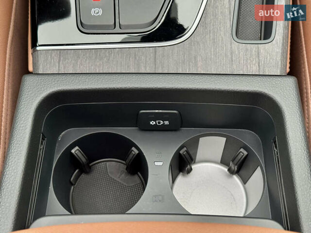 Белый Ауди Ку 5, объемом двигателя 2 л и пробегом 44 тыс. км за 41900 $, фото 61 на Automoto.ua