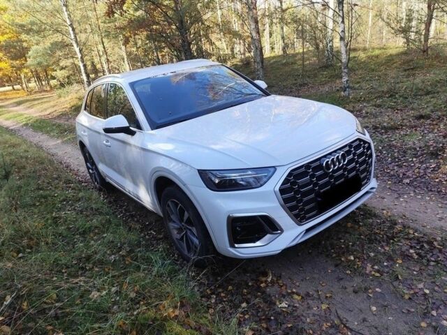 Ауди Ку 5 2021 в Киеве на Automoto.ua Белый Ауди Ку 5, объемом двигателя 0 л и пробегом 63 тыс. км за 16599 $, фото 3 на Automoto.ua