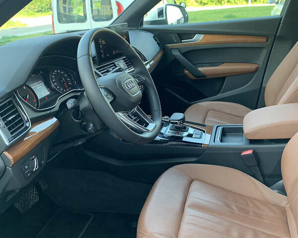 Белый Ауди Ку 5, объемом двигателя 2 л и пробегом 22 тыс. км за 37000 $, фото 12 на Automoto.ua