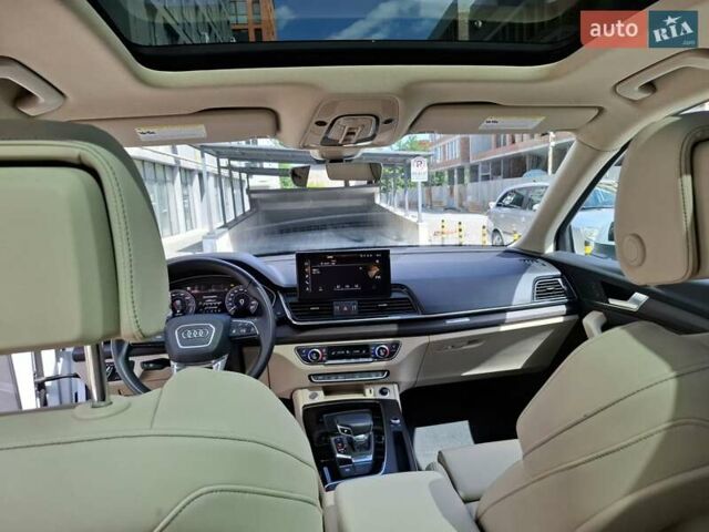 Белый Ауди Ку 5, объемом двигателя 1.98 л и пробегом 26 тыс. км за 49900 $, фото 4 на Automoto.ua