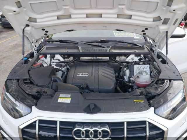 Білий Ауді Ку 5, об'ємом двигуна 2 л та пробігом 32 тис. км за 12000 $, фото 8 на Automoto.ua